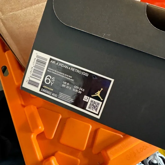 Jordan 4 Retro GS - Picture 8 of 8